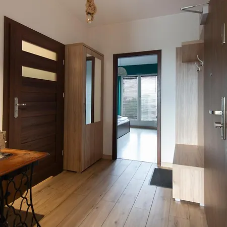 Walerego Slawka Apartman *